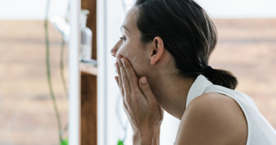 What is the best natural face wash?